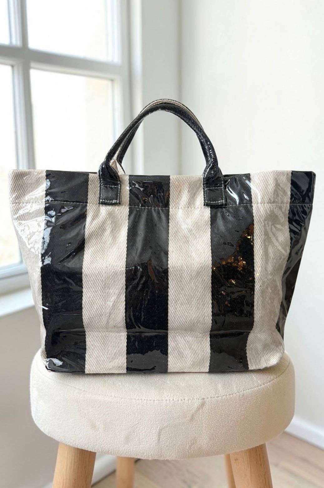 The Bag Waterproof Tote in Navy & White